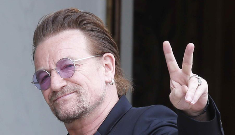 El documental incluye imágenes inéditas de Bono interpretando canciones de U2