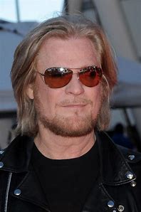 El legendario músico recuerda los inicios accidentados del dúo Hall & Oates, que pasó de sonar “fatal” a convertirse en uno de los más exitosos de la historia del pop. Una historia de ensayo, error y evolución musical
