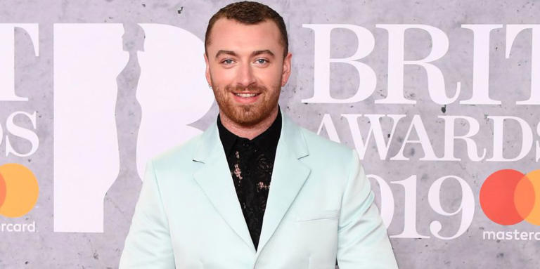 El cantante británico confesó que se operó el pecho en su adolescencia por problemas de autoestima y habló de cómo la experiencia marcó su relación con la comida y la imagen corporal