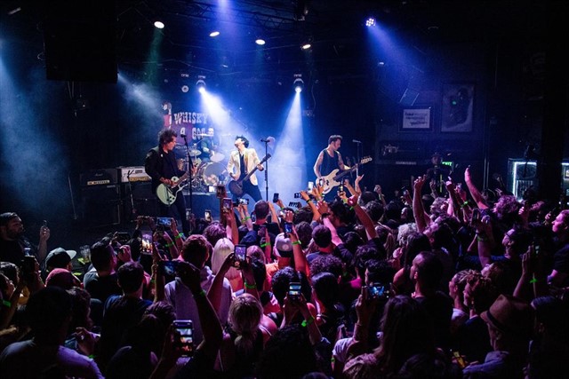 Green Day celebran su regreso con un concierto sorpresa en el Whisky A Go Go de Los Ángeles