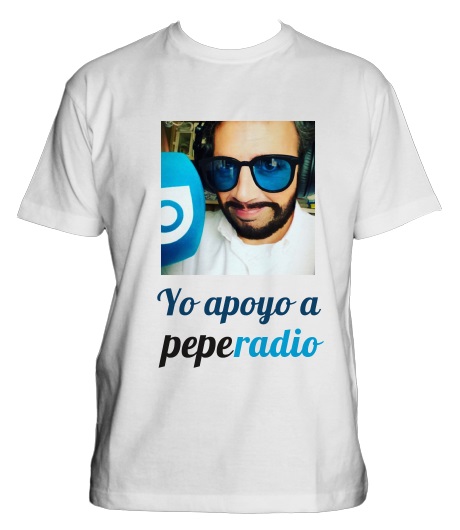 Apoya a tu emisora de radio favorita con esta camiseta unisex de manga corta