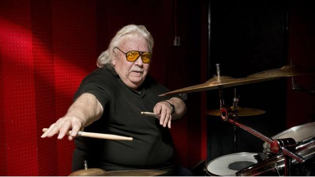 El legendario músico británico ha fallecido a los 73 años a consecuencia de un cáncer de próstata