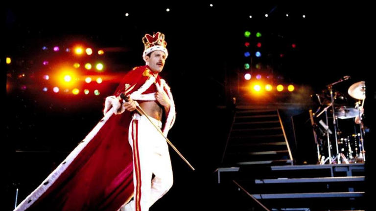 Pondrá a la venta en varias pujas en septiembre la extensa colección personal del legendario cantante de Queen, fallecido en 1991