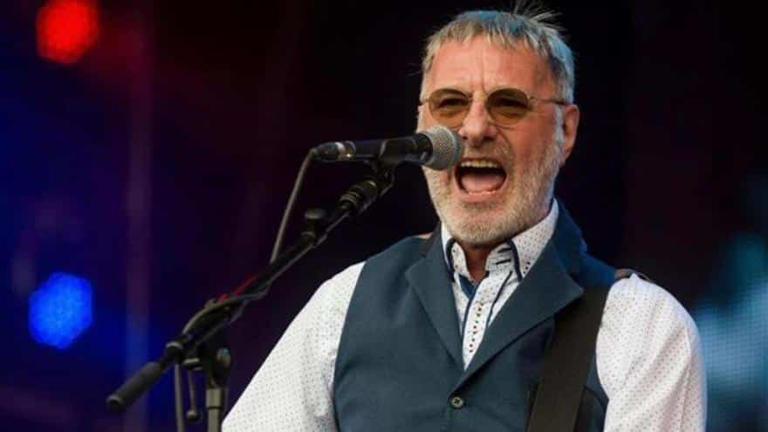 El líder del grupo de rock británico ha fallecido este domingo a los 73 años tras haber sido sometido a un tratamiento por cáncer