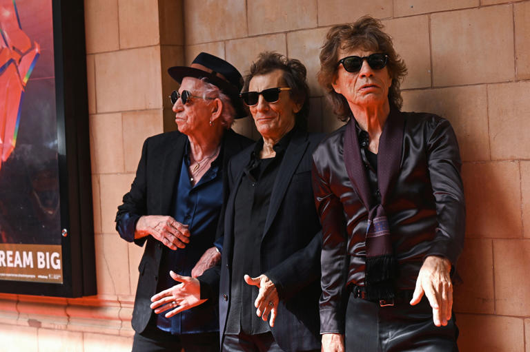 Falta menos de un mes para el inicio de la gira 2024 de los Rolling Stones en promoción de su último álbum, Hackney Diamonds , y y el grupo ha confirmado  que han comenzado oficialmente a ensayar