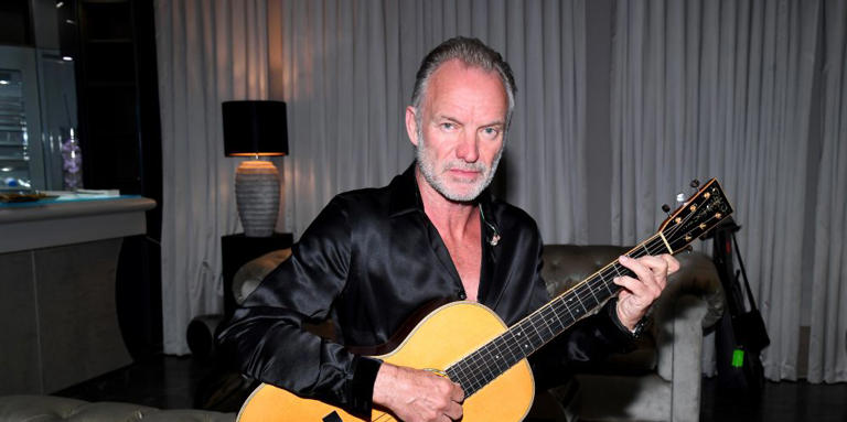 El cantante arrancó su gira Sting 3.0 el sábado pasado en Dresden, Alemania, deleitando a los asistentes con un repertorio de 22 canciones que abarcó toda su trayectoria